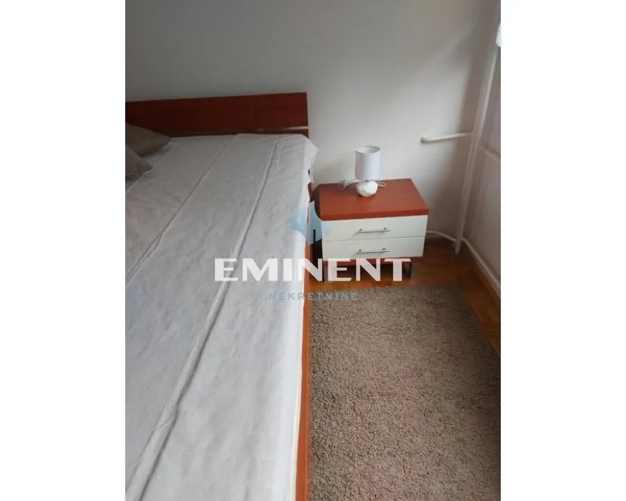 Rent, two bedroom apartment, 65m², Slavija, Vračar Sve Podlokacije