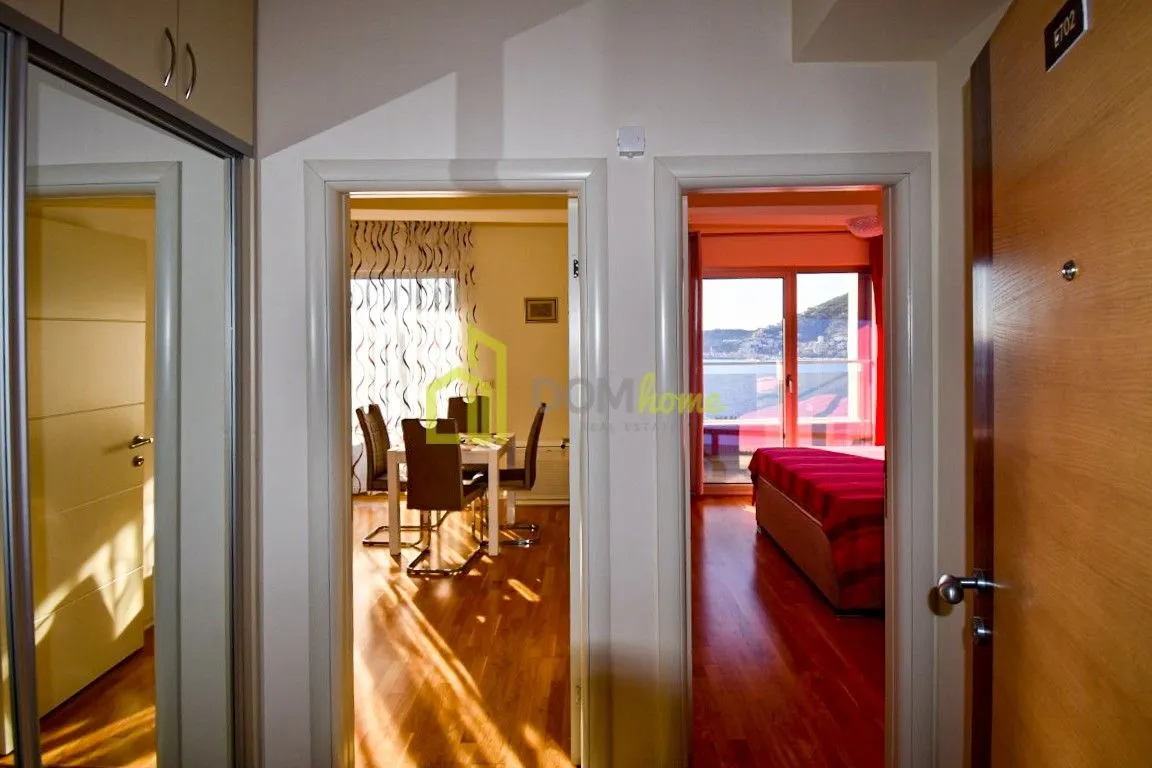 Rent, one bedroom apartment, 51m², Budva, Crna Gora