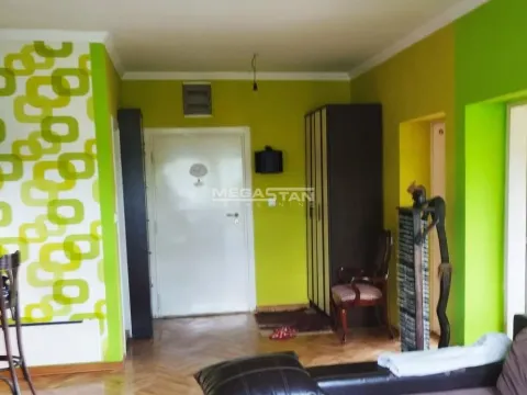 Prodaja, trosoban stan, 78m², Centar, Pančevo - image 3