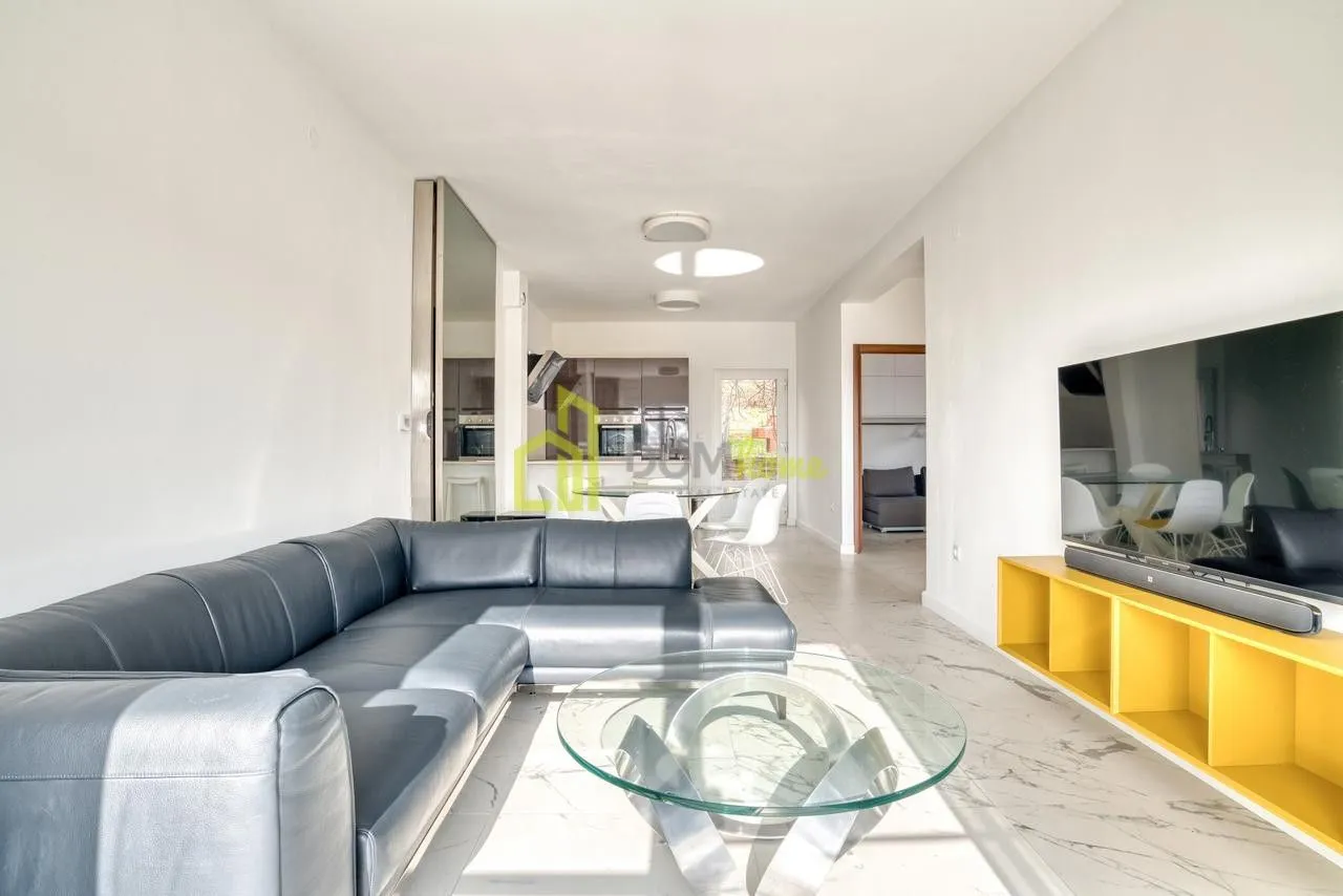 Sale, two bedroom apartment, 60m², Petrovac, Budva