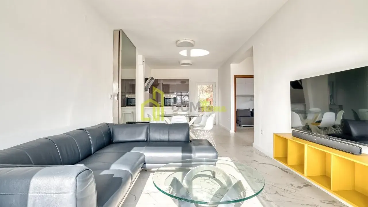 Prodaja, dvosoban stan, 60m², Petrovac, Budva