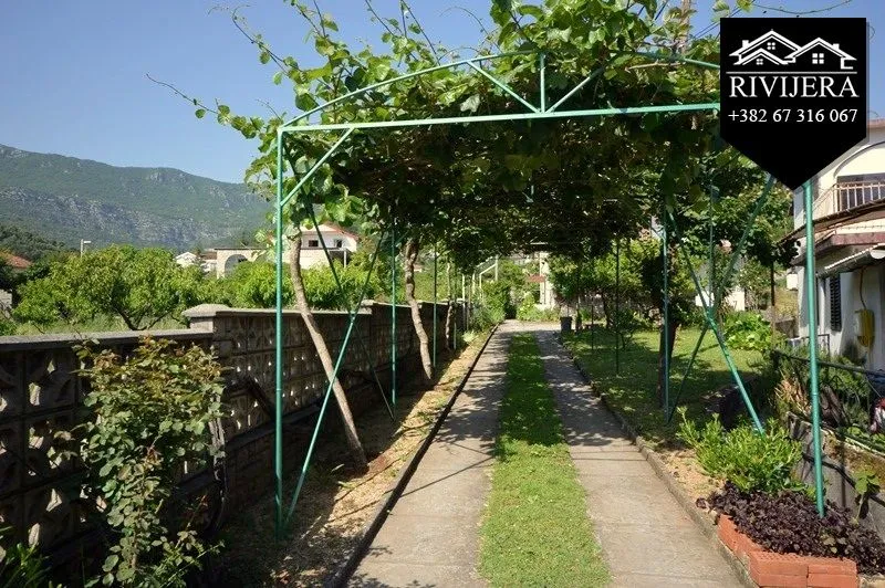Prodaja, kuća, 300m², Zelenika, Herceg Novi