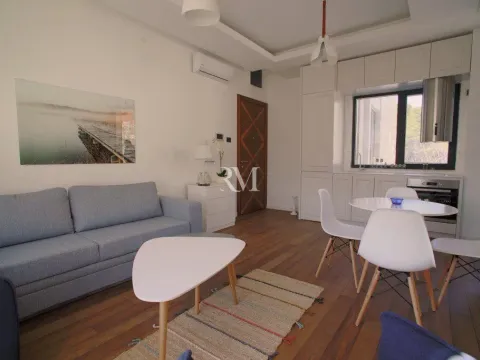 Prodaja, jednosoban stan, 40m², Centar, Tivat - image 5