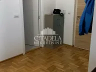Izdavanje, jednosoban stan, 32m², Žarkovo, Beograd - image 2