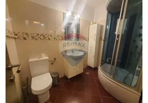 Izdavanje, dvosoban stan, 80m², Gorica C, Podgorica - image 14