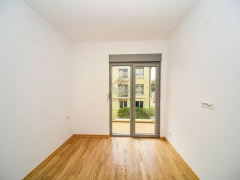 Izdavanje, trosoban stan, 77m², Zabjelo, Podgorica - image 7