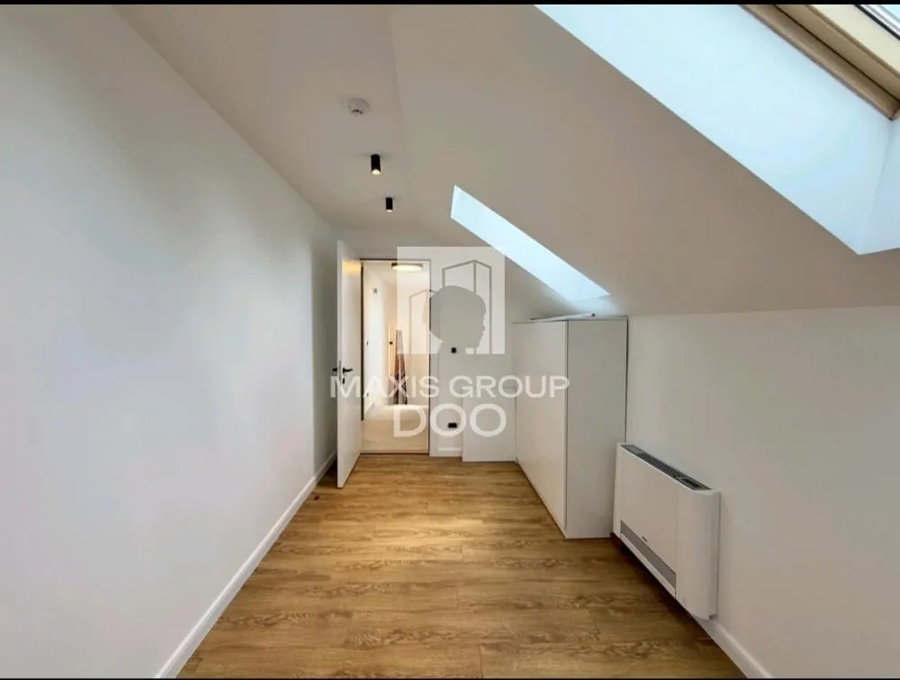 Rent, office space, 563m², Savski Venac, Beograd