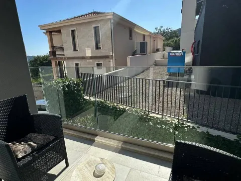 Sale, one bedroom apartment, 40m², Bečići, Budva - image 11