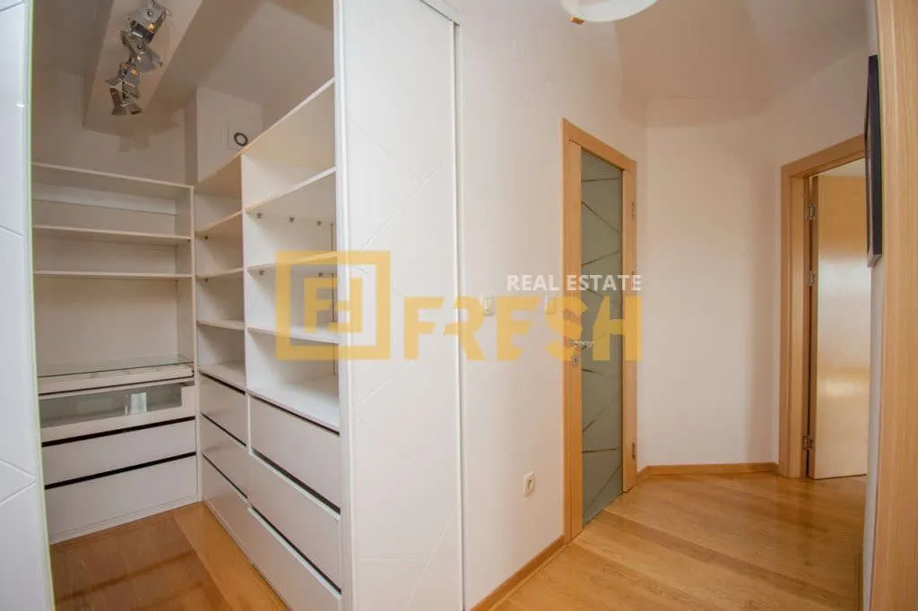 Rent, three bedroom apartment, 110m², Preko Morače, Podgorica