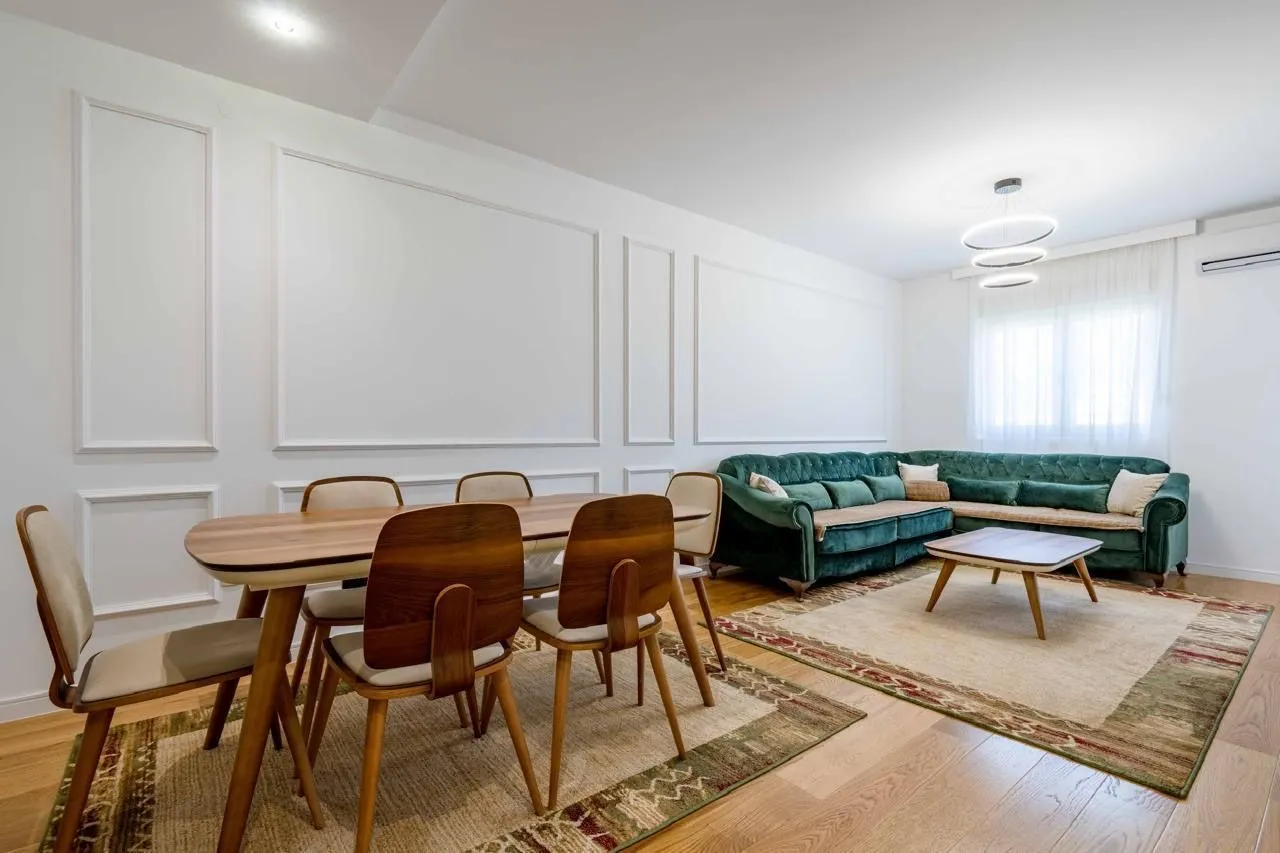 Sale, one bedroom apartment, 52m², Centar, Bar