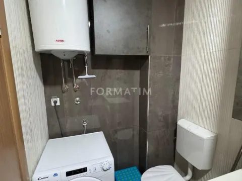 Prodaja, trosoban stan, 70m², Vojvode Vlahovica, Beograd - image 2