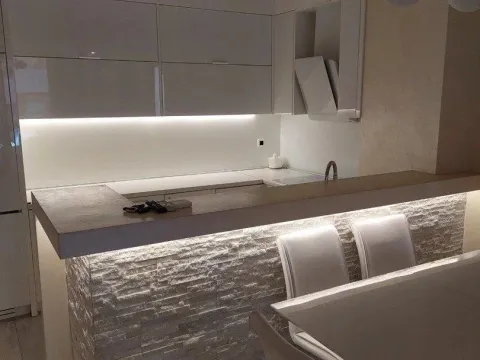 Sale, two bedroom apartment, 80m², Budva, Crna Gora - image 3