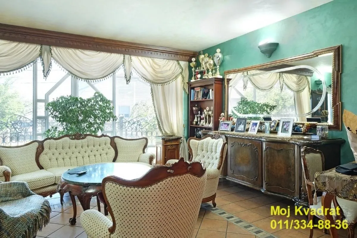 Sale, house, 765m², Zemun Sve Podlokacije, Beograd