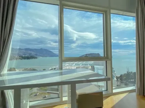 Prodaja, dvosoban stan, 77m², Budva, Crna Gora - image 10