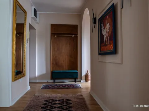 Izdavanje, trosoban stan, 103m², Savski Venac, Beograd - image 5