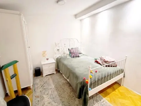 Prodaja, četvorosoban stan, 65m², Filmski Grad, Beograd - image 6