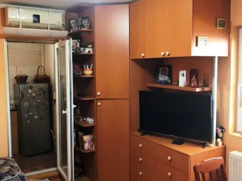 Sale, two bedroom apartment, 45m², Kneževac, Beograd - image 2