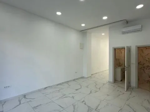 Poslovni prostor in Seljanovo