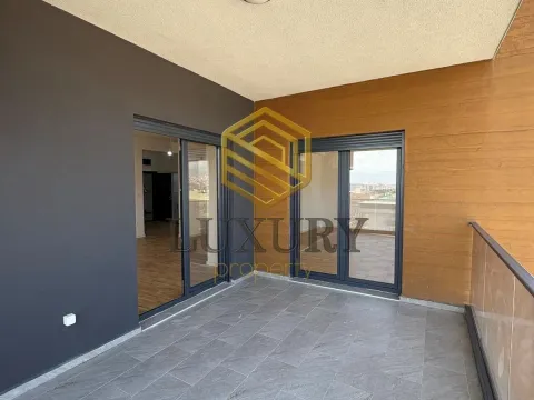 Rent, apartment, 275m², Stari Aerodrom, Podgorica - image 9