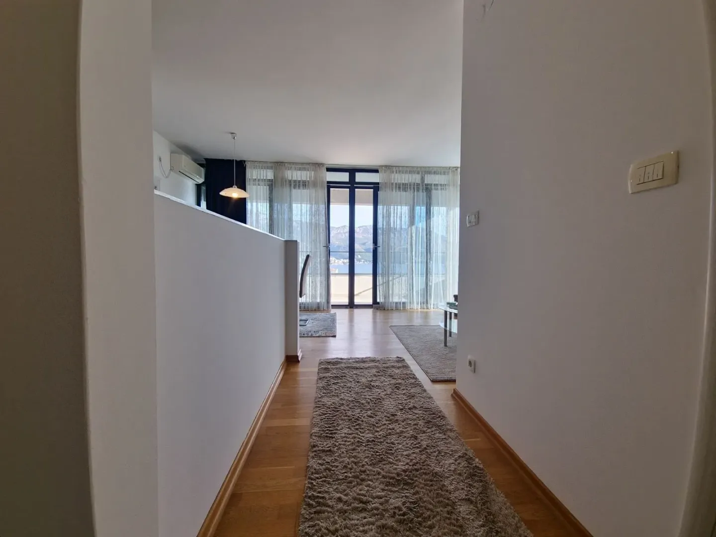 Rent, one bedroom apartment, 50m², Seoce, Budva