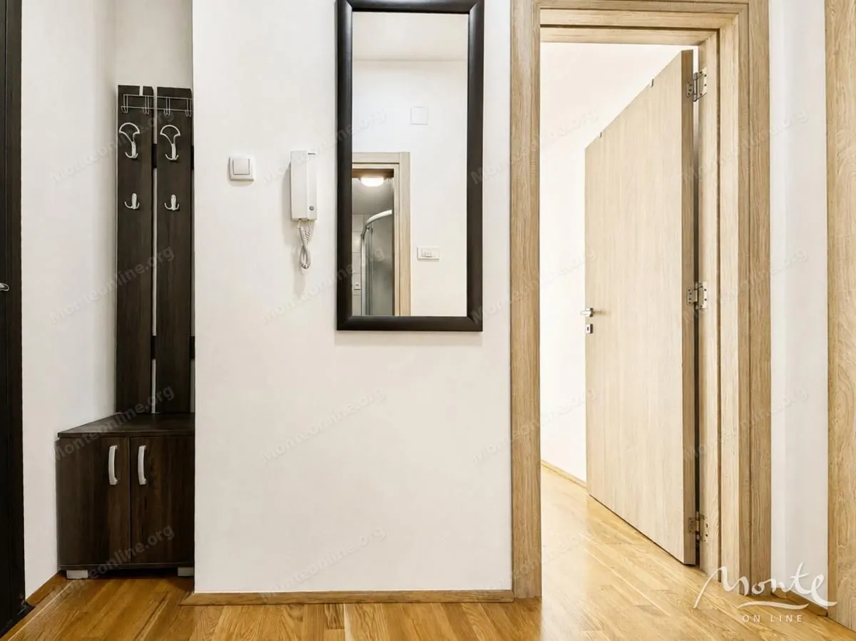 Prodaja, jednosoban stan, 53m², Ljubović, Podgorica