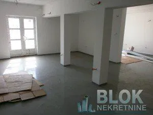 Rent, office space, 120m², Stari Aerodrom, Podgorica