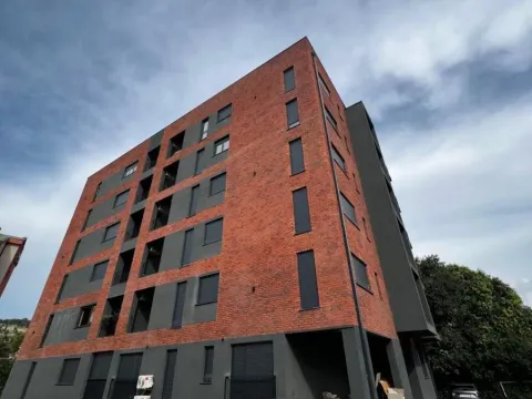 Izdavanje, jednosoban stan, 45m², Zagorič, Podgorica