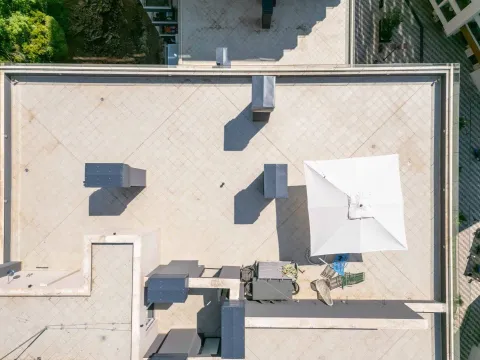 Sale, three bedroom apartment, 104m², Budva, Crna Gora - image 18