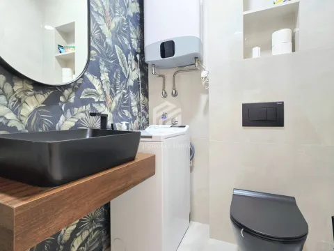 Rent, two bedroom apartment, 77m², Krivi Most, Podgorica - image 19