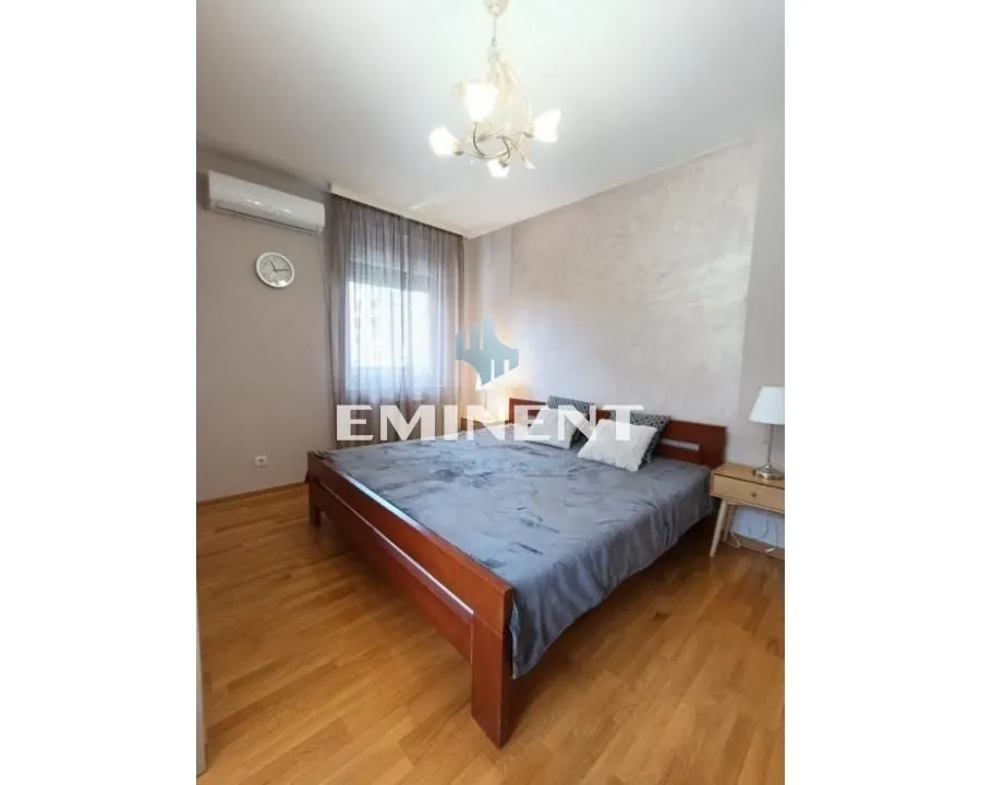 Prodaja, trosoban stan, 81m², Ada, Beograd