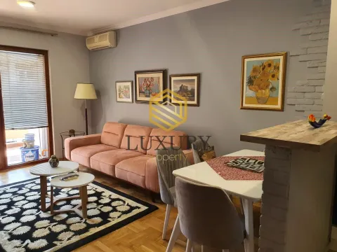 Rent, one bedroom apartment, 51m², Gorica C, Podgorica - image 15