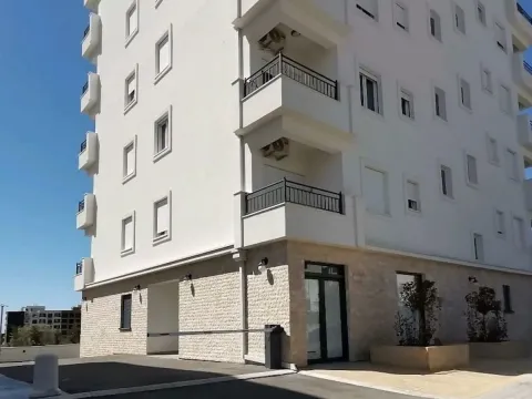 Sale, studio apartment, 31m², Ilino, Bar