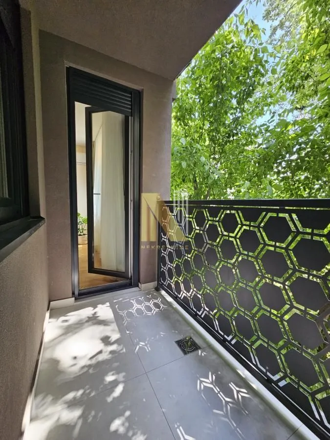 Izdavanje, jednosoban stan, 40m², Sajmište, Novi Sad