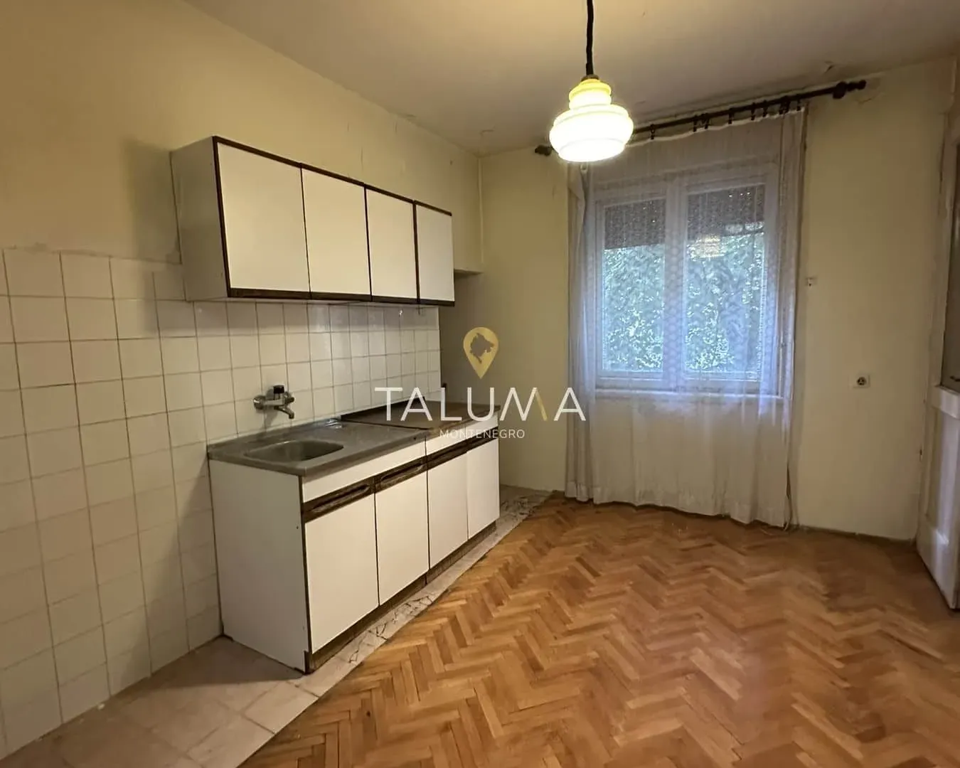 Prodaja, jednosoban stan, 40m², Pobrežje, Podgorica