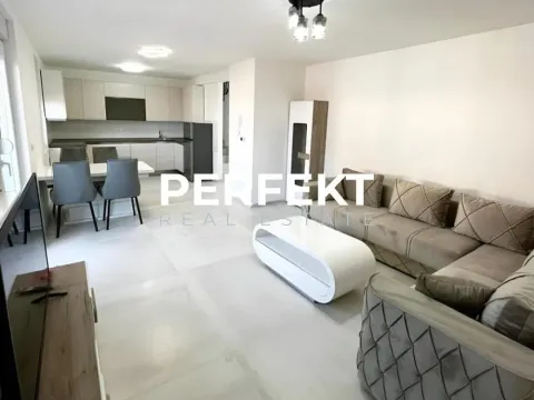 Sale, three bedroom apartment, 105m², Centar, Pančevo