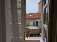 Rent, two bedroom apartment, 135m², Stari Grad, Budva - image 10