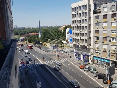 Sale, two bedroom apartment, 39m², Savski Venac, Beograd - image 9