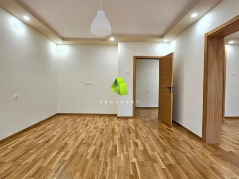 Sale, three bedroom apartment, 92m², Pantelej, Niš - image 5