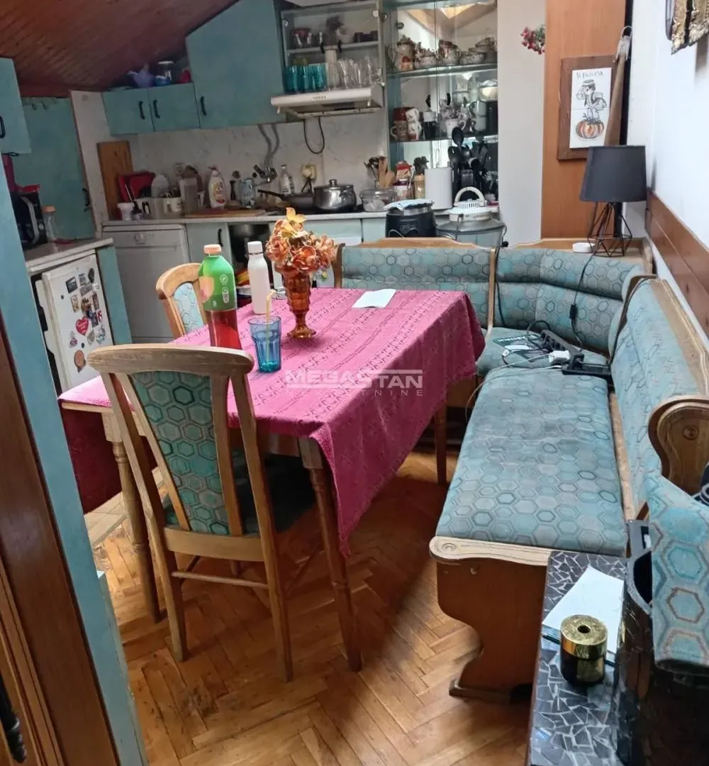 Prodaja, četvorosoban stan, 104m², Zvezdara Sve Podlokacije, Beograd