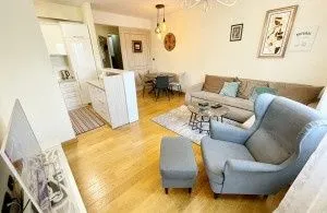 Prodaja, dvosoban stan, 72m², Centar, Podgorica