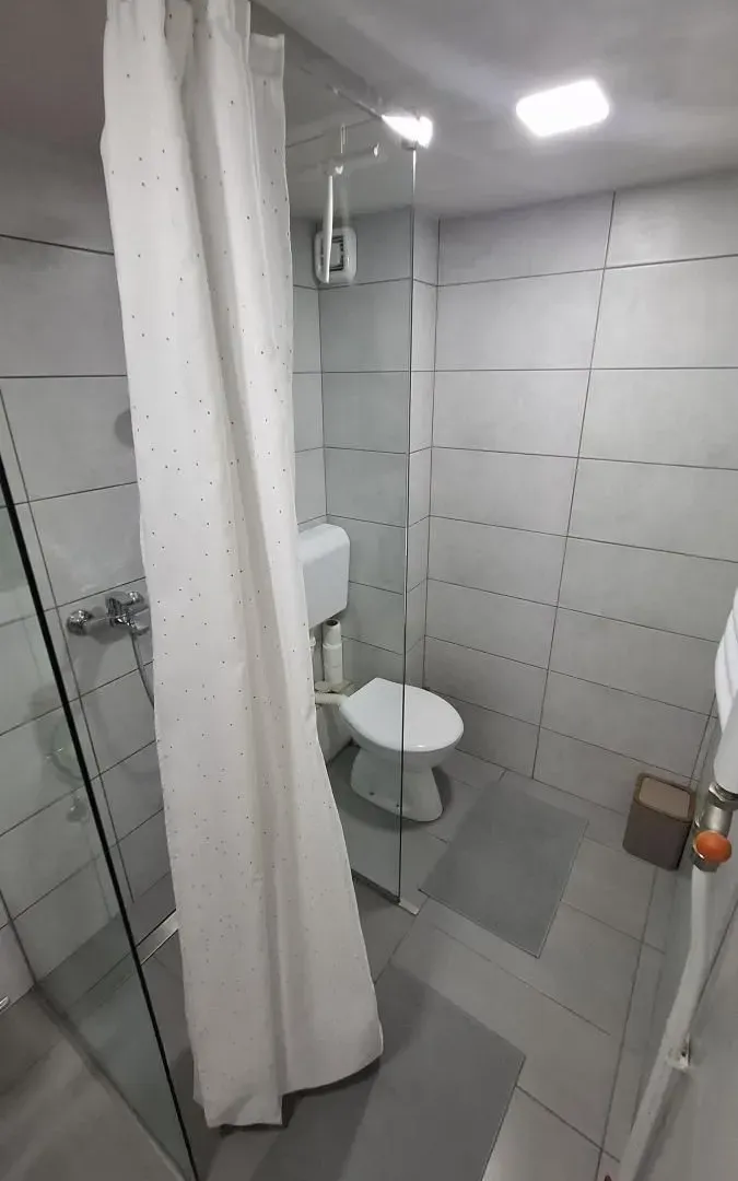 Prodaja, dvosoban stan, 50m², Rotkvarija, Novi Sad Sve Podlokacije