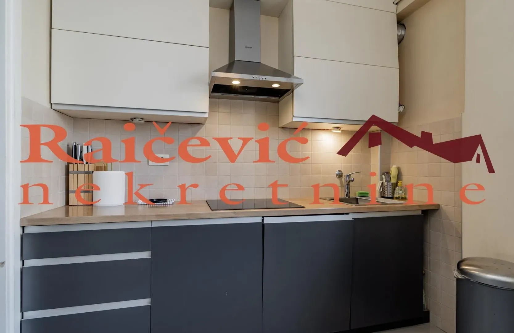 Prodaja, dvosoban stan, 73m², Kalenić Pijaca, Vračar Sve Podlokacije