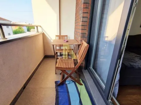 Izdavanje, dvosoban stan, 46m², Podbara, Novi Sad Sve Podlokacije - image 4