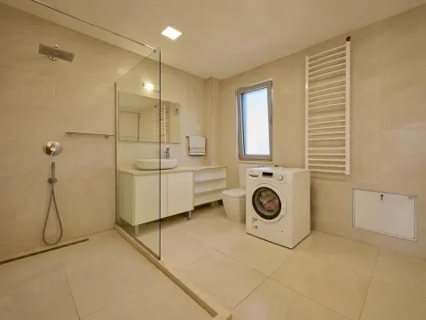 Prodaja, kuća, 200m², Budva, Crna Gora - image 33