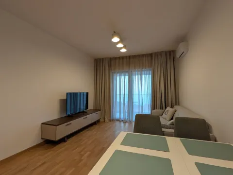 Rent, three bedroom apartment, 58m², Bečići, Budva - image 10