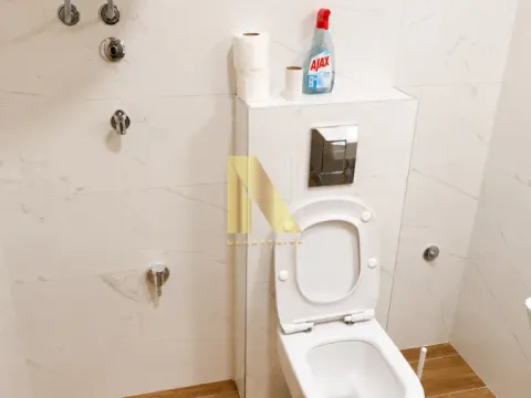 Izdavanje, poslovni prostor, 48m², Grbavica, Novi Sad Sve Podlokacije - image 7