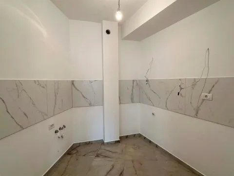 Prodaja, jednosoban stan, 57m², City Kej, Podgorica - image 5