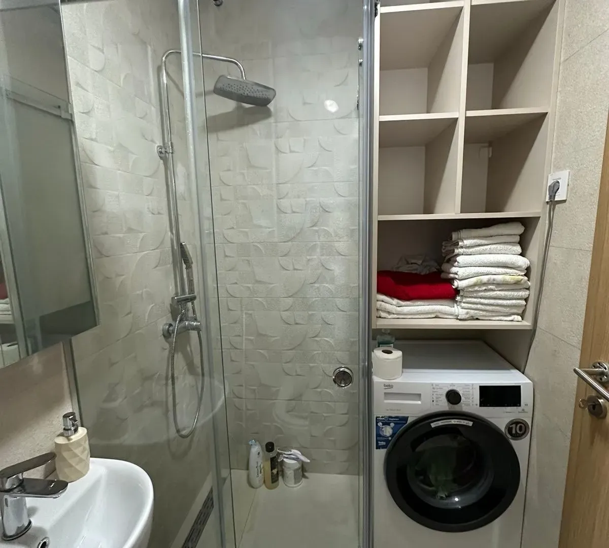 Rent, two bedroom apartment, 54m², Pobrežje, Podgorica