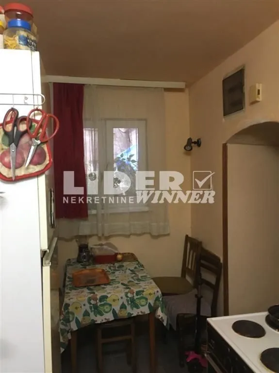 Sale, one bedroom apartment, 33m², Stari Grad, Beograd