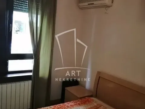 Prodaja, četvorosoban stan, 109m², Crveni Krst, Beograd - image 5